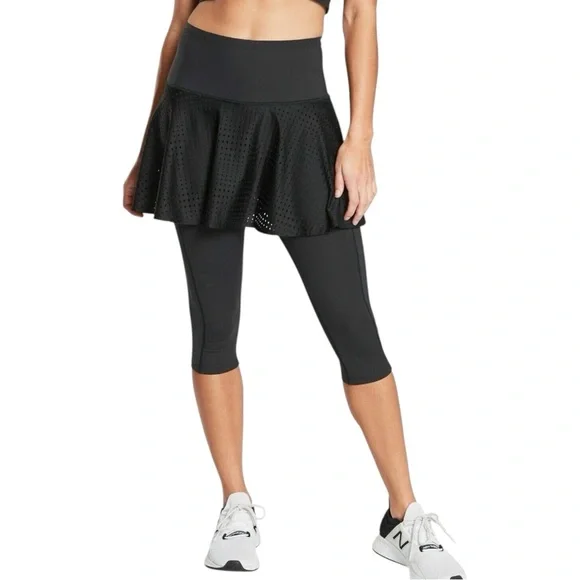 ATHLETA A Game 2 in 1 Crop Tight size Small in Black - Picture 1 of 12